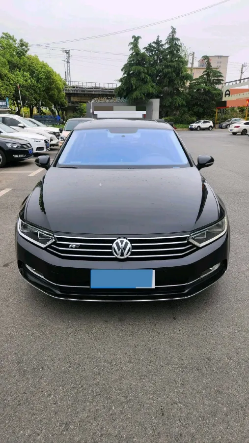 2018 Volkswagen Magotan 1.4T 150HP L4 7DCT,autocango,china used car exporter,china ev exporter,chinese used car exporter,chinese used ev exporter