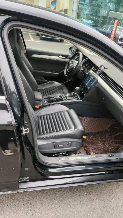 2018 Volkswagen Magotan 1.4T 150HP L4 7DCT,autocango,china used car exporter,china ev exporter,chinese used car exporter,chinese used ev exporter