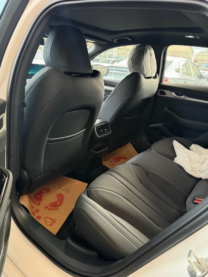 2026 Geely Preface 1.5T 181HP L4 7DCT,autocango,china used car exporter,china ev exporter,chinese used car exporter,chinese used ev exporter