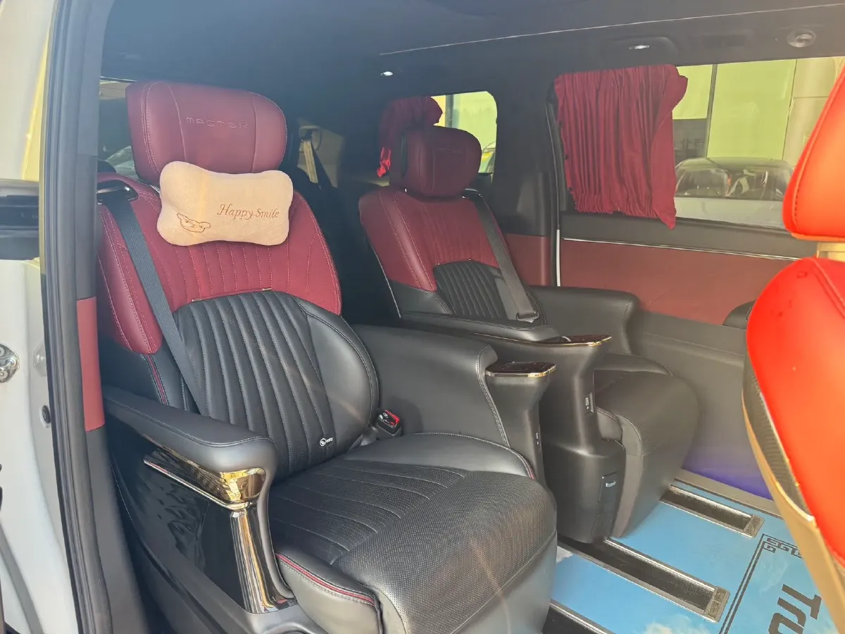 2023 GAC Trumpchi M8 2.0T 190HP L4 E-CVT Hybrid,autocango,china used car exporter,china ev exporter,chinese used car exporter,chinese used ev exporter