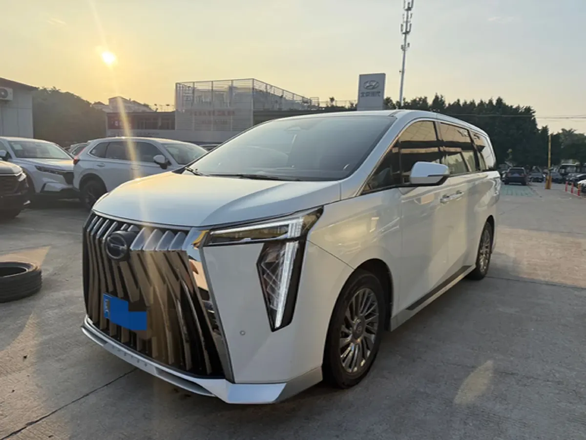 2023 GAC Trumpchi M8 2.0T 190HP L4 E-CVT Hybrid,autocango,china used car exporter,china ev exporter,chinese used car exporter,chinese used ev exporter