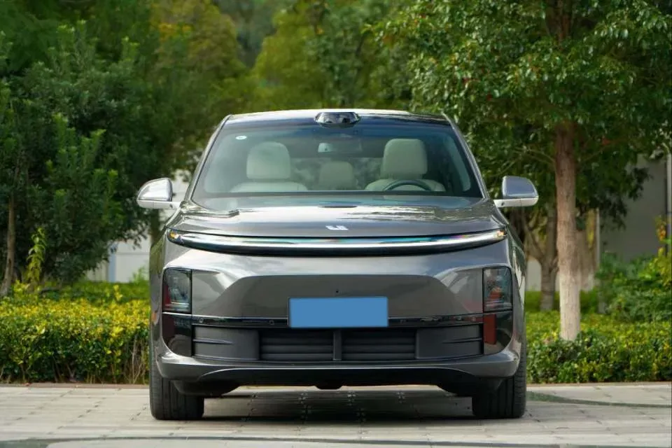 2024 Li L6 Range Extended 154HP L4 REEV 36.8KWH,autocango,china used car exporter,china ev exporter,chinese used car exporter,chinese used ev exporter