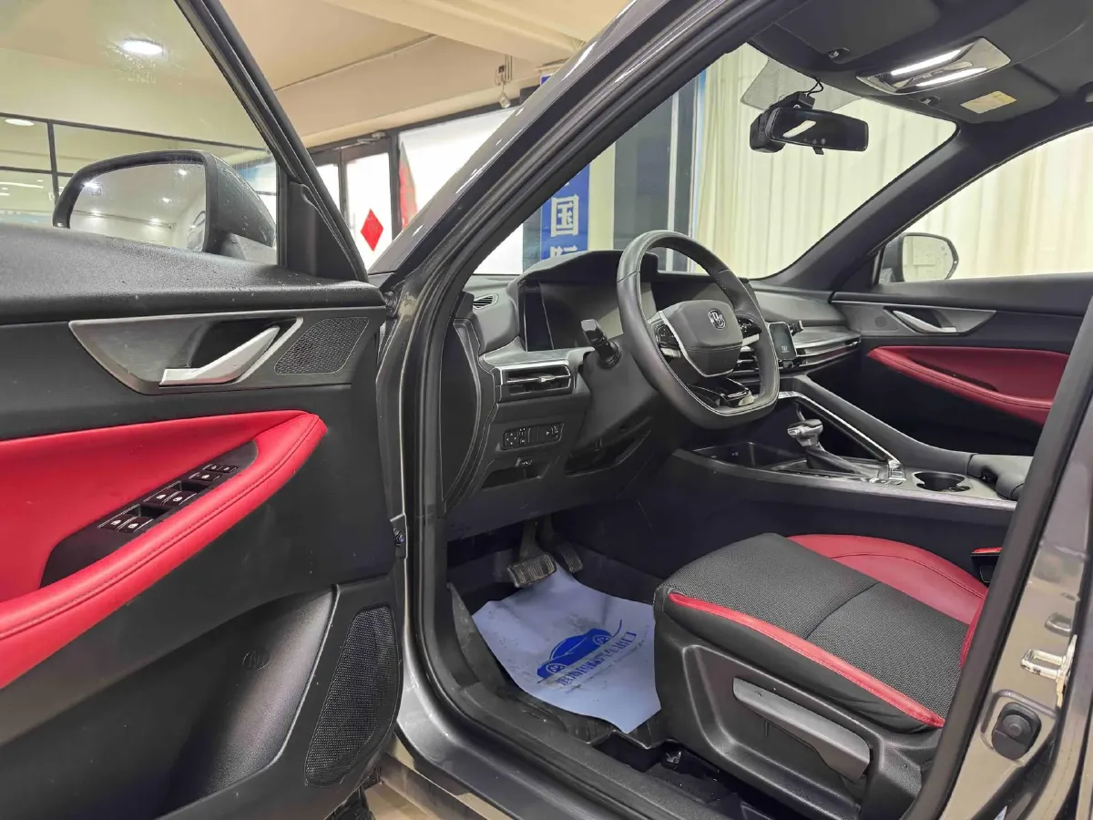 2023 ChangAn CS35 Plus 1.4T 160HP L4 7DCT,autocango,china used car exporter,china ev exporter,chinese used car exporter,chinese used ev exporter