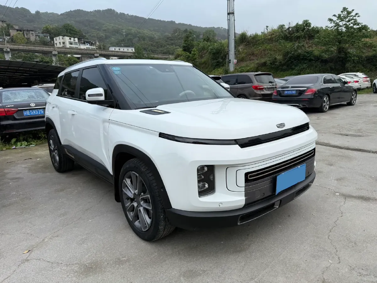 2020 Geely ICON 1.5T 177HP L3 7DCT,autocango,china used car exporter,china ev exporter,chinese used car exporter,chinese used ev exporter