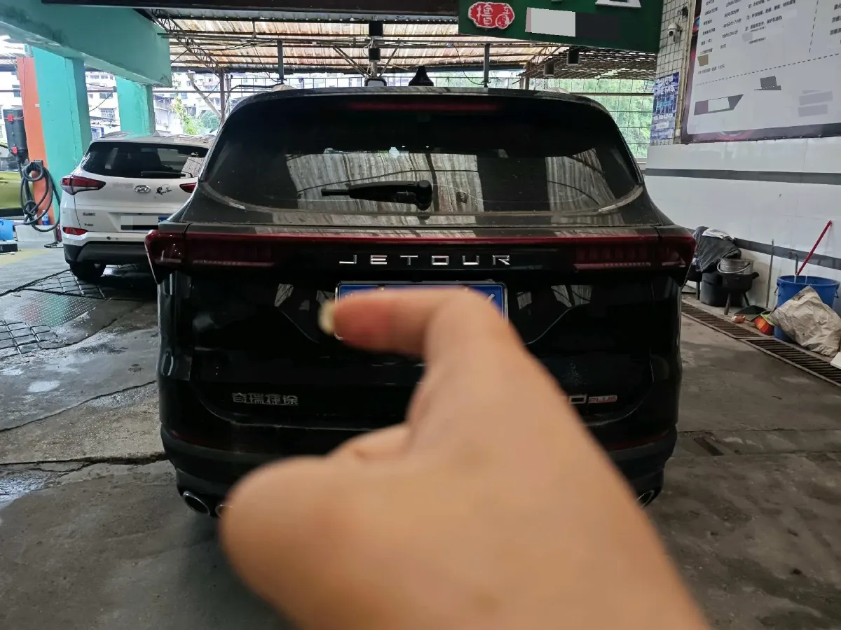 2023 ChangAn Oshan X7 Plus 1.5T 188HP L4 7DCT,autocango,china used car exporter,china ev exporter,chinese used car exporter,chinese used ev exporter