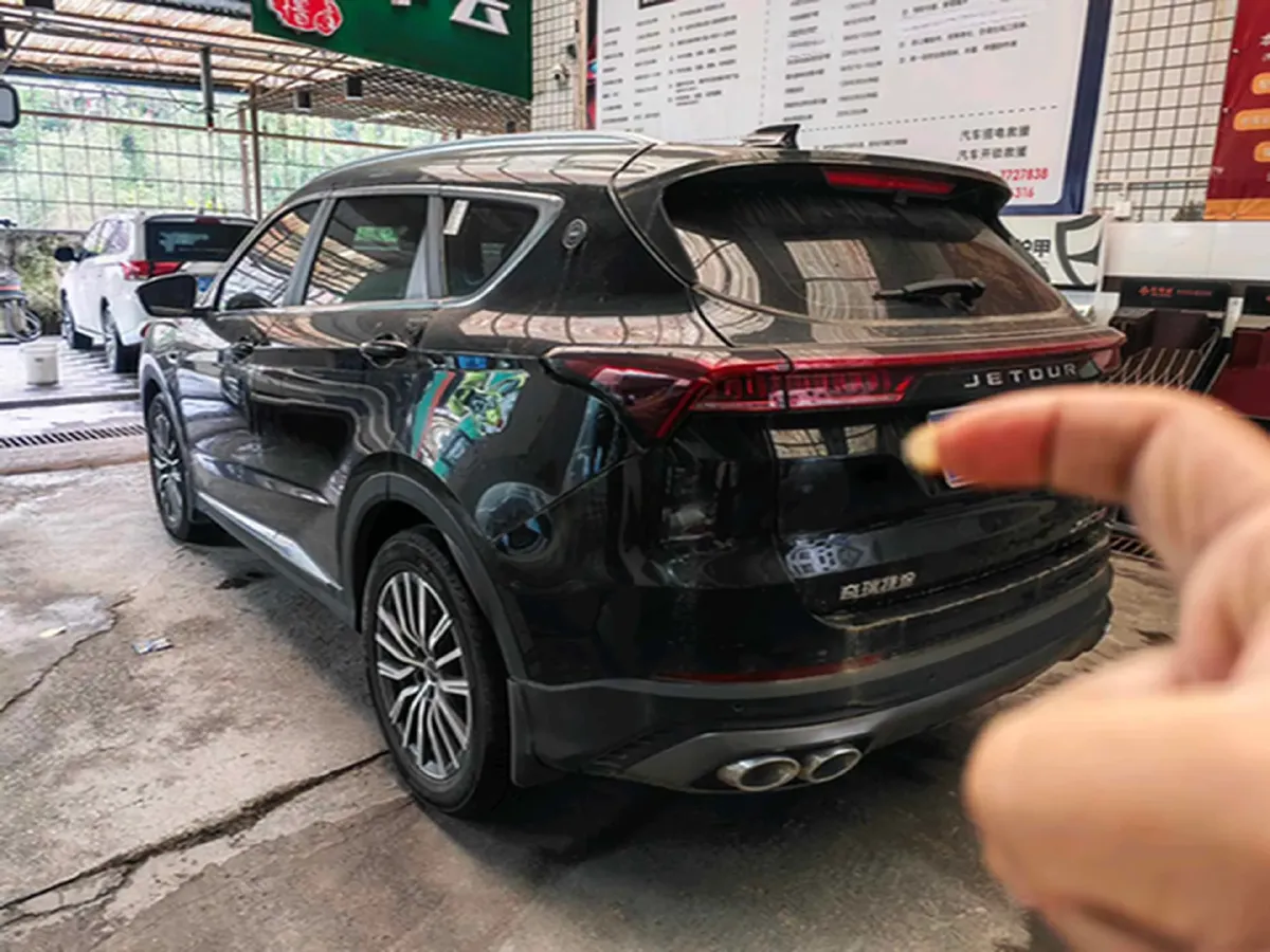 2023 ChangAn Oshan X7 Plus 1.5T 188HP L4 7DCT,autocango,china used car exporter,china ev exporter,chinese used car exporter,chinese used ev exporter
