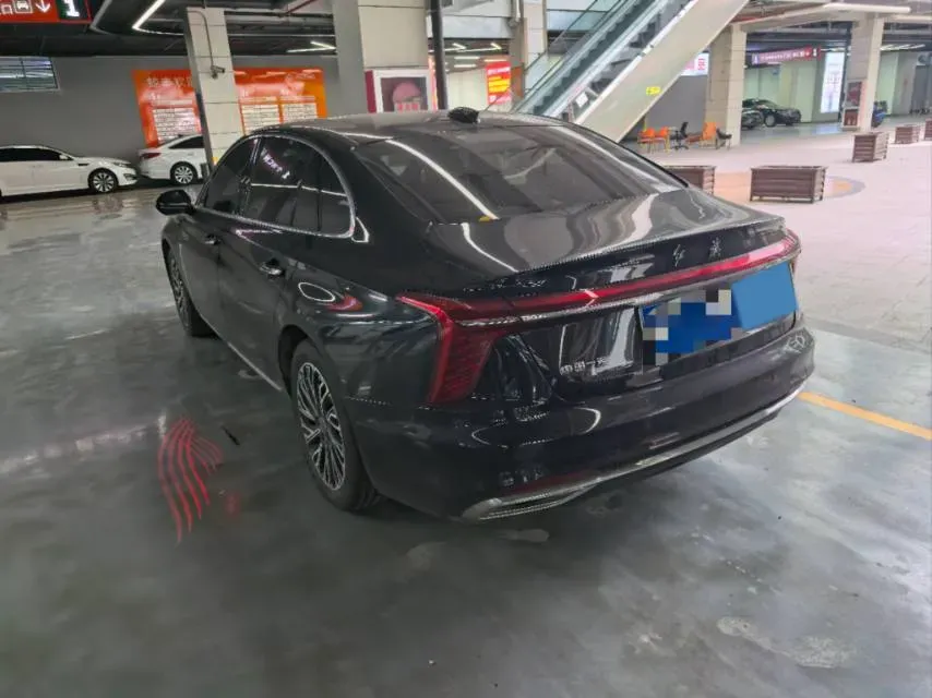 2025 HongQi H5 1.5T 169HP L4 1DHT Hybrid,autocango,china used car exporter,china ev exporter,chinese used car exporter,chinese used ev exporter