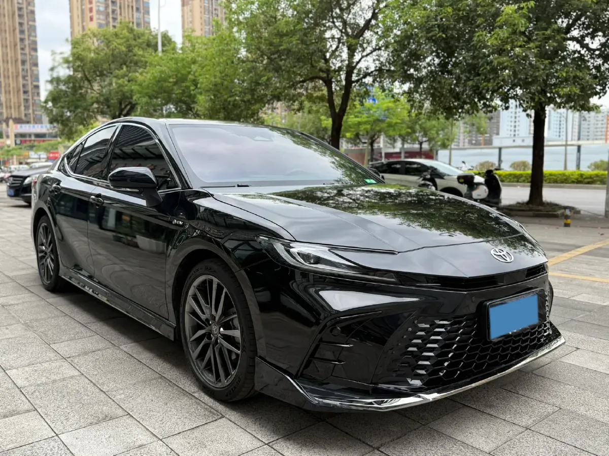 2024 Toyota Camry 2.0L 152HP L4 E-CVT Hybrid,autocango,china used car exporter,china ev exporter,chinese used car exporter,chinese used ev exporter