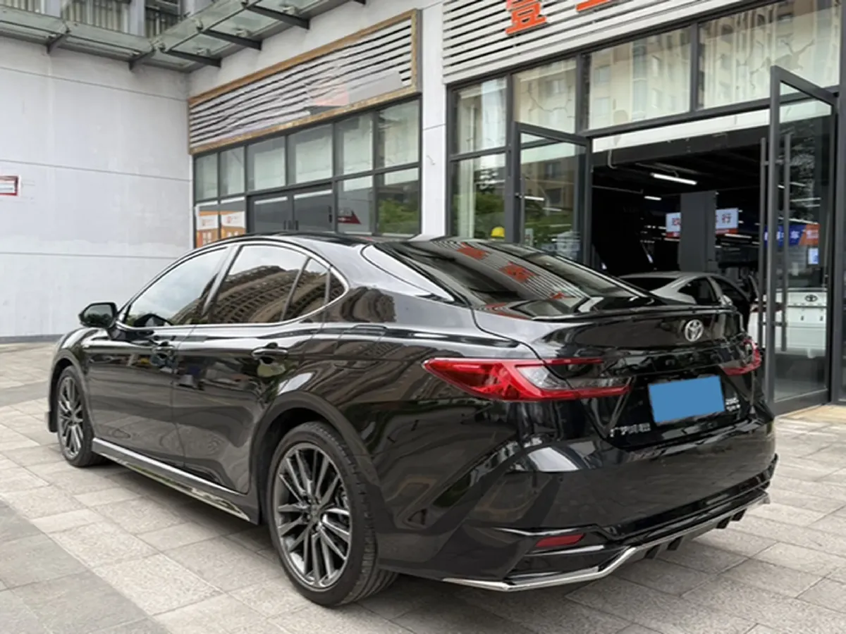 2024 Toyota Camry 2.0L 152HP L4 E-CVT Hybrid,autocango,china used car exporter,china ev exporter,chinese used car exporter,chinese used ev exporter