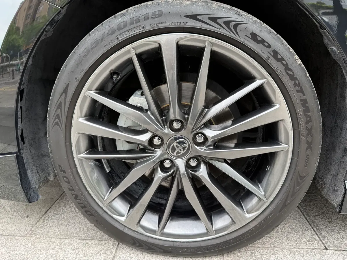 2024 Toyota Camry 2.0L 152HP L4 E-CVT Hybrid,autocango,china used car exporter,china ev exporter,chinese used car exporter,chinese used ev exporter