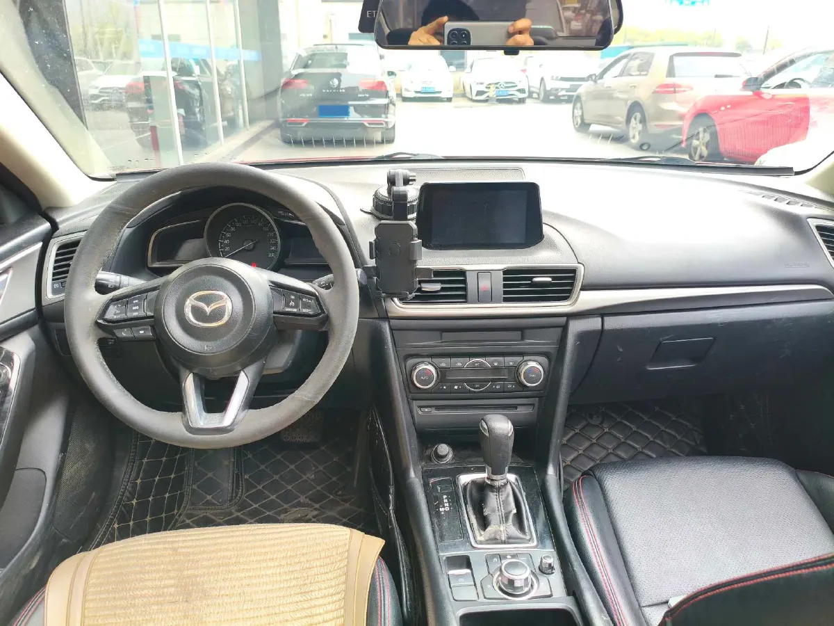 2017 Mazda 3 Axela 1.5L 117HP L4 6AT,autocango,china used car exporter,china ev exporter,chinese used car exporter,chinese used ev exporter