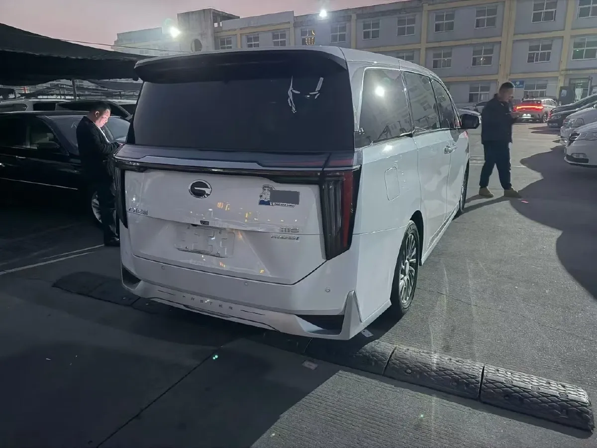 2023 GAC Trumpchi M8 2.0T 190HP L4 E-CVT Hybrid,autocango,china used car exporter,china ev exporter,chinese used car exporter,chinese used ev exporter