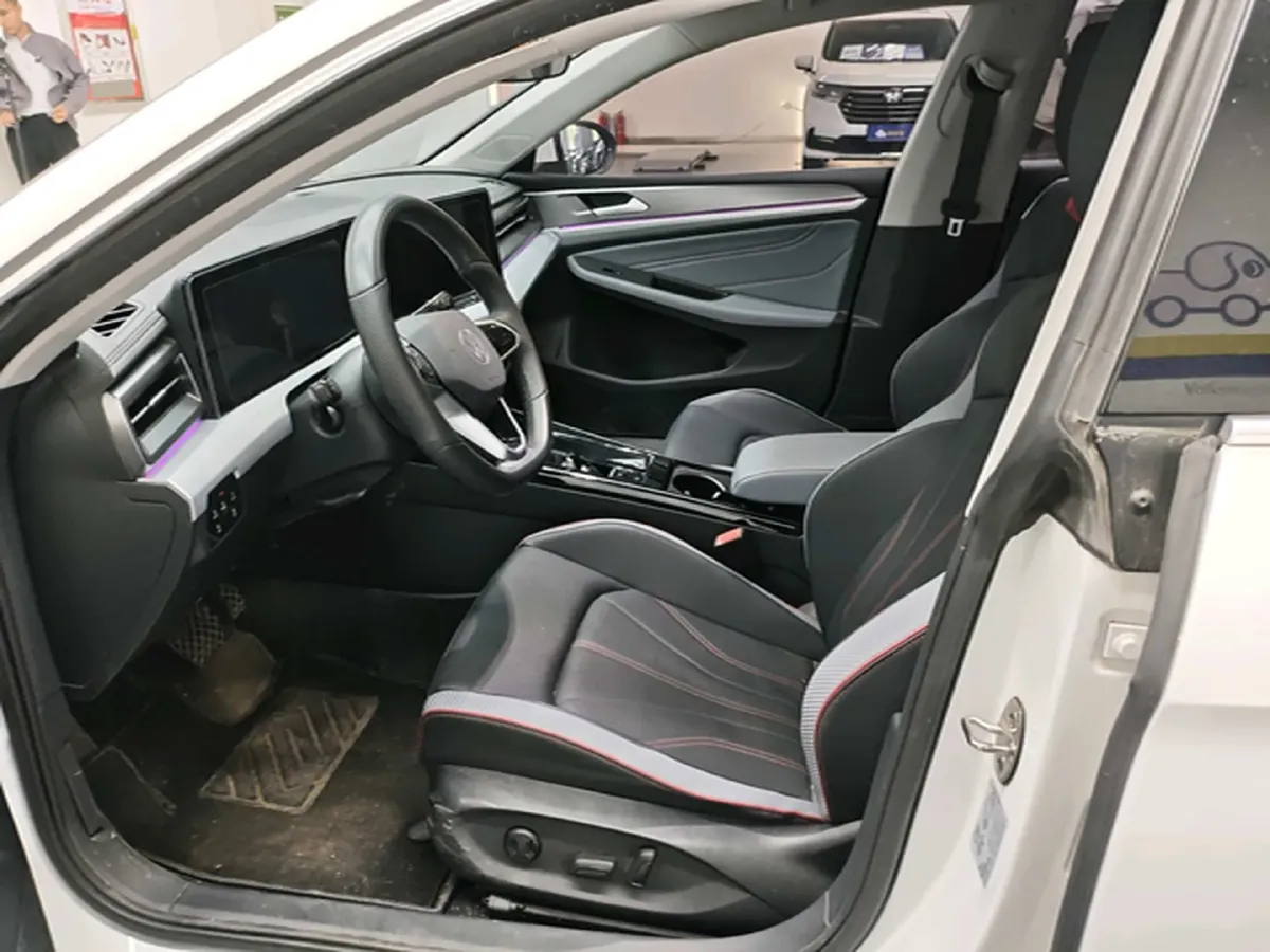 2024 Volkswagen Lamando 1.4T 150HP L4 7DCT,autocango,china used car exporter,china ev exporter,chinese used car exporter,chinese used ev exporter