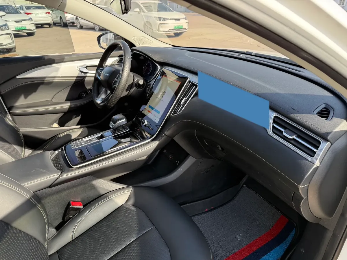 2020 Roewe i6 MAX 1.5T 169HP L4 AMT PHEV,autocango,china used car exporter,china ev exporter,chinese used car exporter,chinese used ev exporter