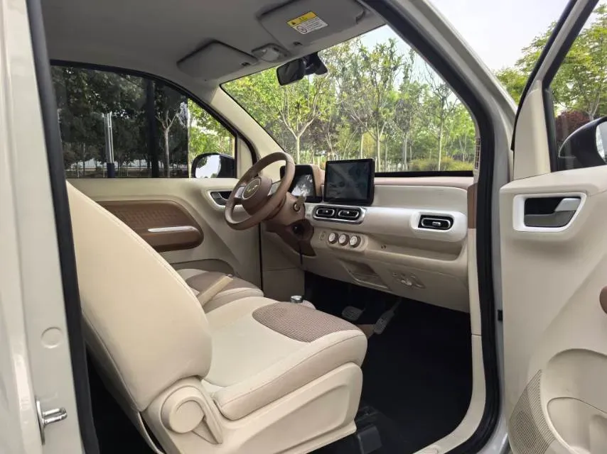 2024 WuLing HongGuang MINI EV BEV 17.3KWH,autocango,china used car exporter,china ev exporter,chinese used car exporter,chinese used ev exporter