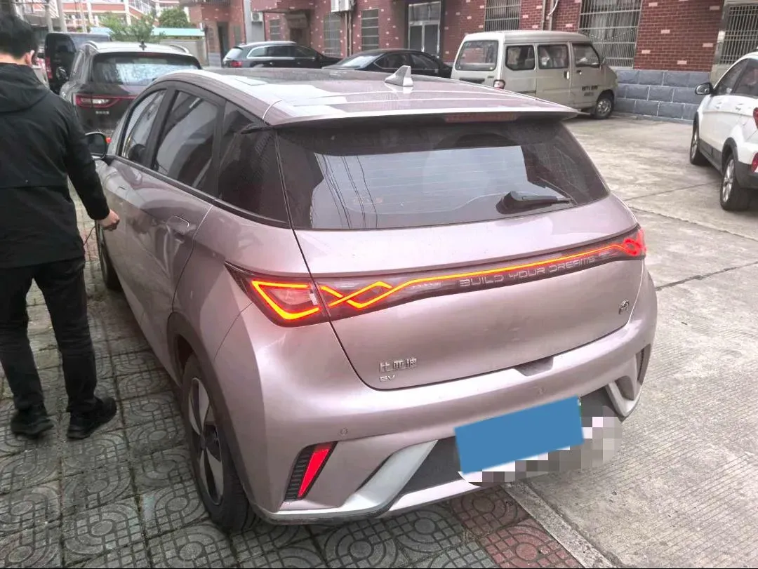 2023 BYD Dolphin BEV 44.928KWH,autocango,china used car exporter,china ev exporter,chinese used car exporter,chinese used ev exporter