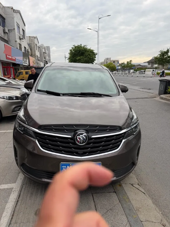 2021 Buick GL8 2.0T 237HP L4 9AT,autocango,china used car exporter,china ev exporter,chinese used car exporter,chinese used ev exporter