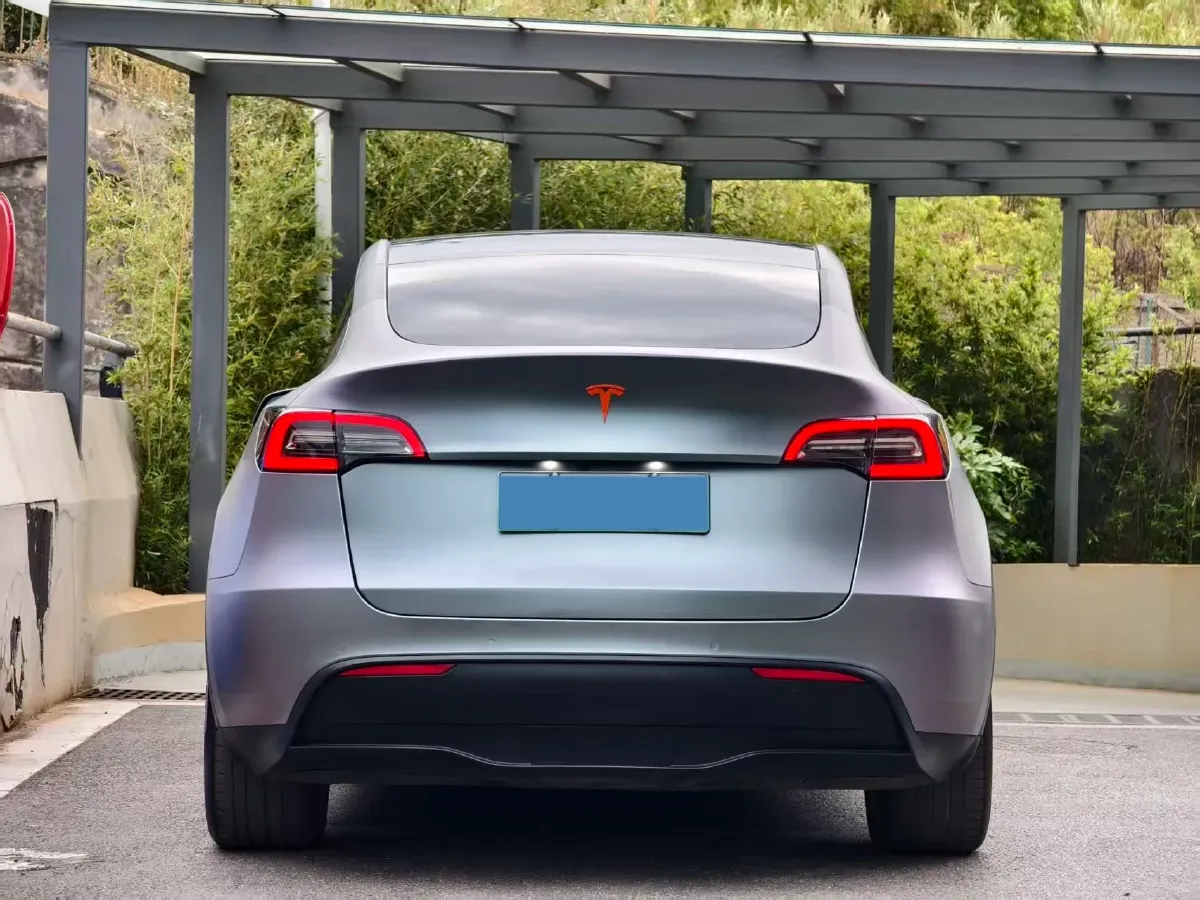 2022 Tesla Model Y BEV 60KWH,autocango,china used car exporter,china ev exporter,chinese used car exporter,chinese used ev exporter