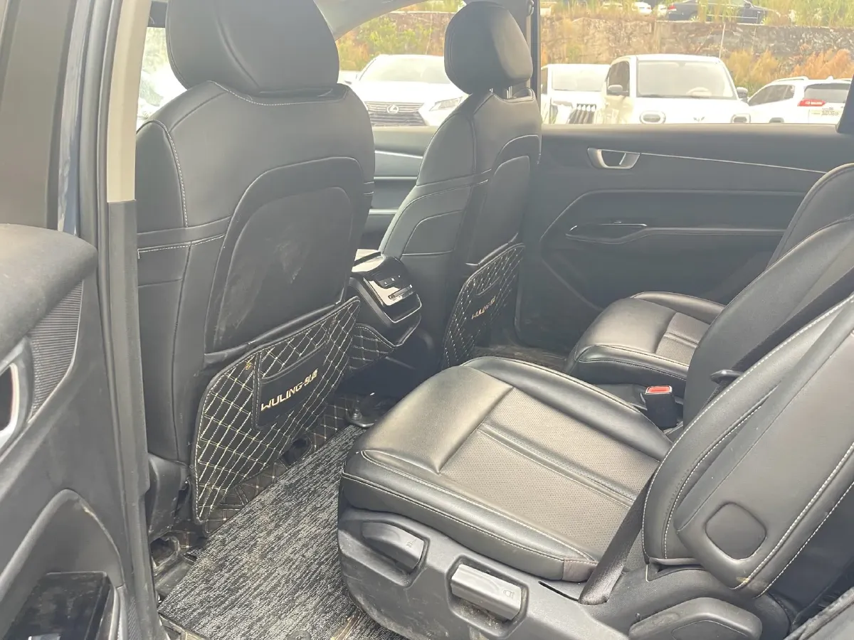 2020 WuLing KaiJie 1.5T 147HP L4 CVT,autocango,china used car exporter,china ev exporter,chinese used car exporter,chinese used ev exporter