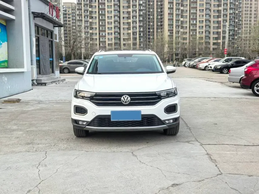 2019 Volkswagen T-Roc 1.4T 150HP L4 7DCT,autocango,china used car exporter,china ev exporter,chinese used car exporter,chinese used ev exporter