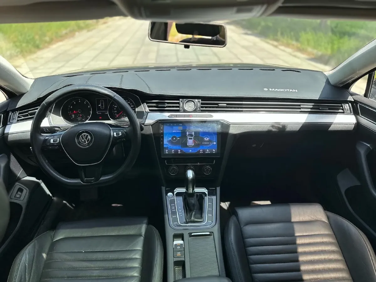 2018 Volkswagen Magotan 1.8T 180HP L4 7DCT,autocango,china used car exporter,china ev exporter,chinese used car exporter,chinese used ev exporter