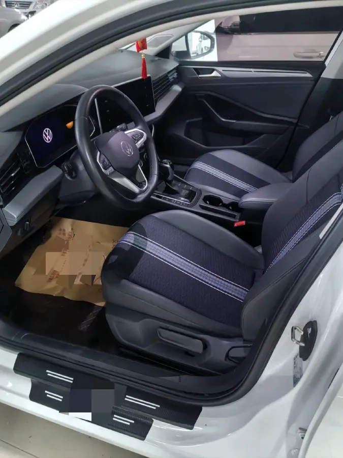 2023 Volkswagen Sagitar 1.5T 160HP L4 7DCT,autocango,china used car exporter,china ev exporter,chinese used car exporter,chinese used ev exporter