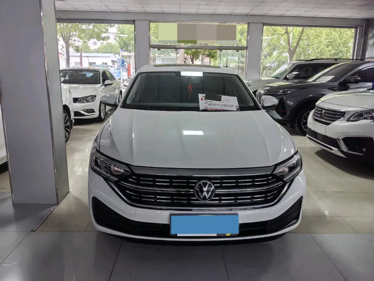 2023 Volkswagen Sagitar 1.5T 160HP L4 7DCT,autocango,china used car exporter,china ev exporter,chinese used car exporter,chinese used ev exporter