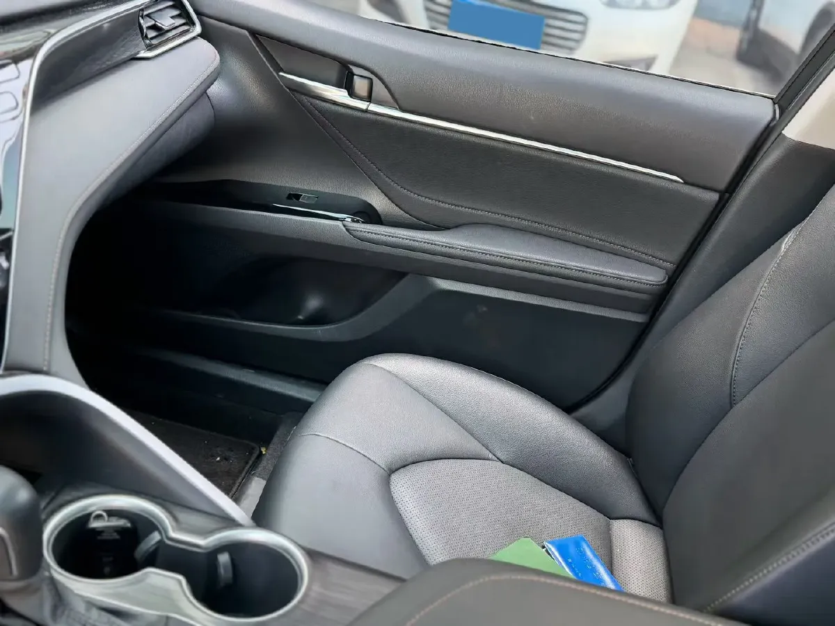 2021 Toyota Camry 2.0L 178HP L4 CVT,autocango,china used car exporter,china ev exporter,chinese used car exporter,chinese used ev exporter