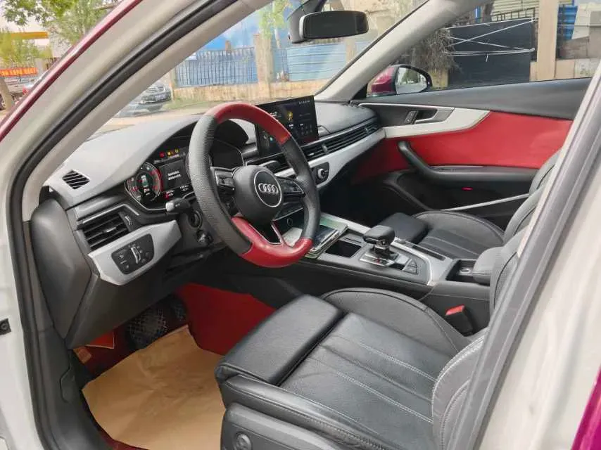 2022 Audi A4L 2.0T 190HP L4 7DCT,autocango,china used car exporter,china ev exporter,chinese used car exporter,chinese used ev exporter