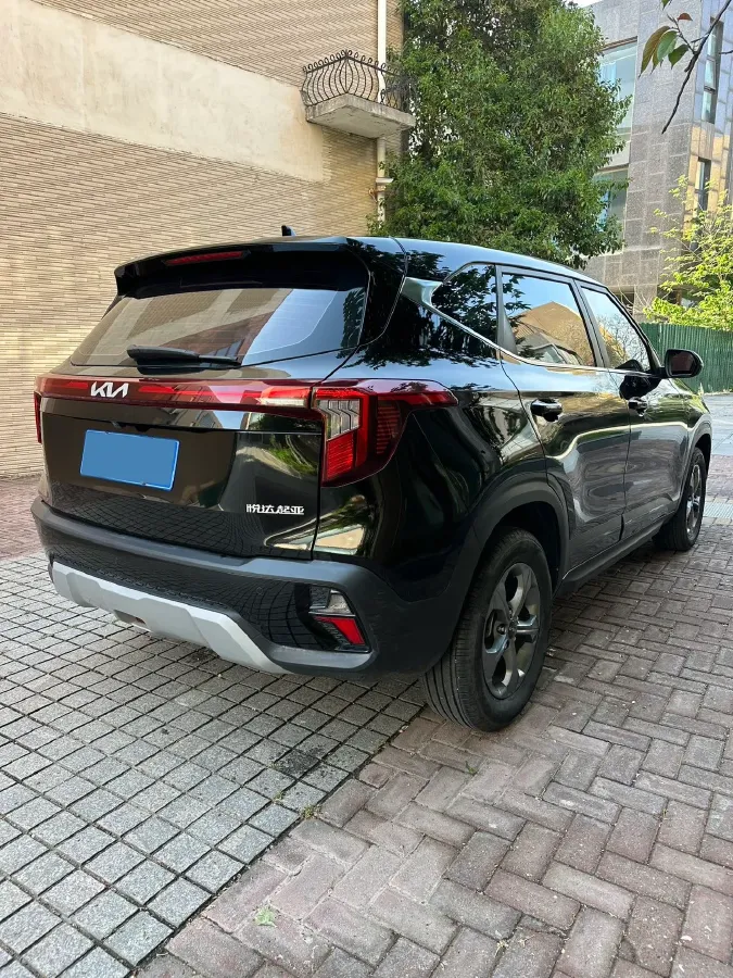 2023 Kia Seltos 1.5L 115HP L4 CVT,autocango,china used car exporter,china ev exporter,chinese used car exporter,chinese used ev exporter