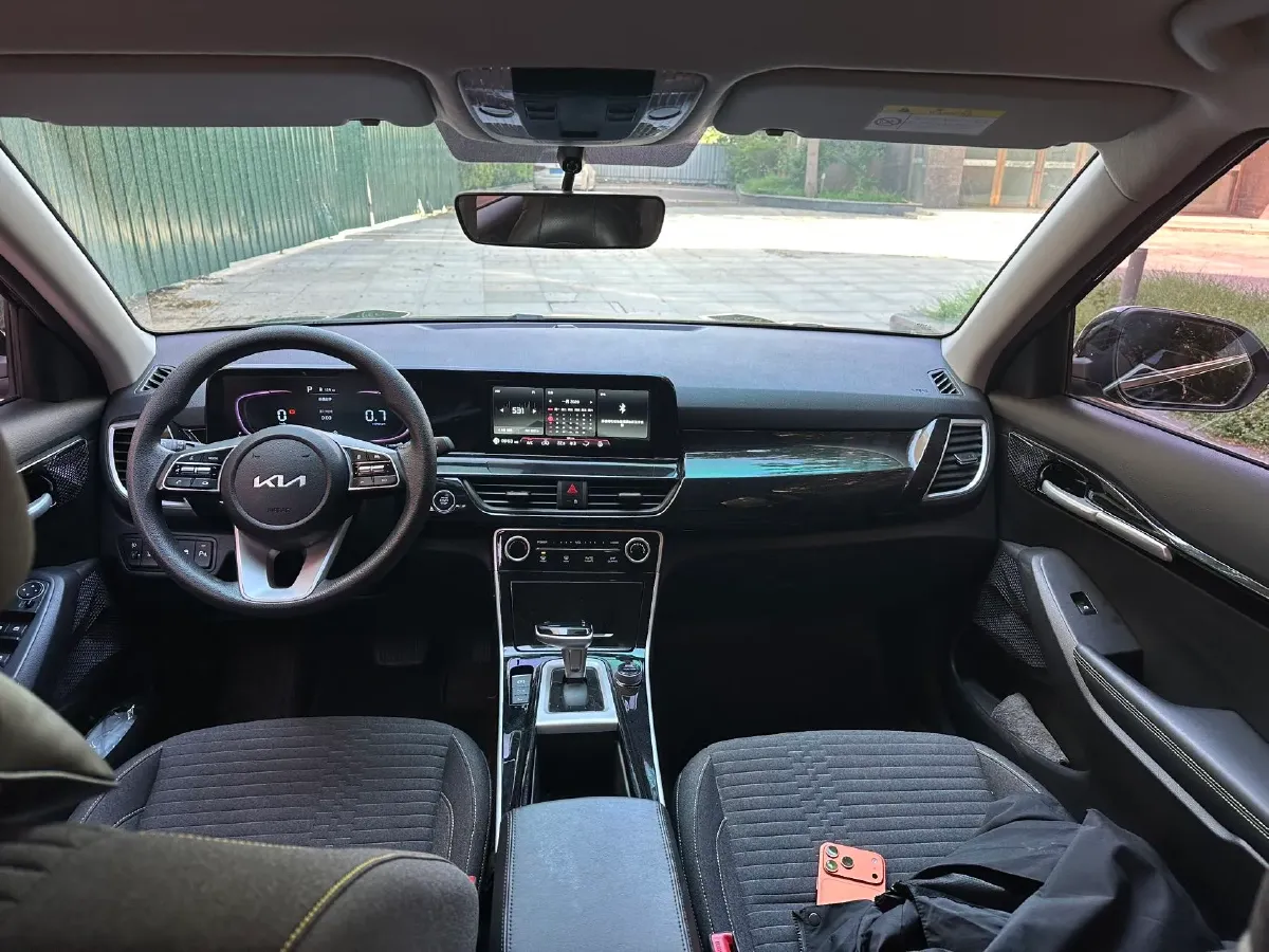 2023 Kia Seltos 1.5L 115HP L4 CVT,autocango,china used car exporter,china ev exporter,chinese used car exporter,chinese used ev exporter