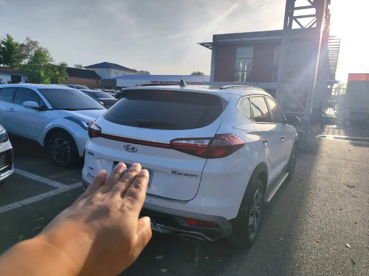 2019 Hyundai Tucson 1.6T 177HP L4 7DCT,autocango,china used car exporter,china ev exporter,chinese used car exporter,chinese used ev exporter
