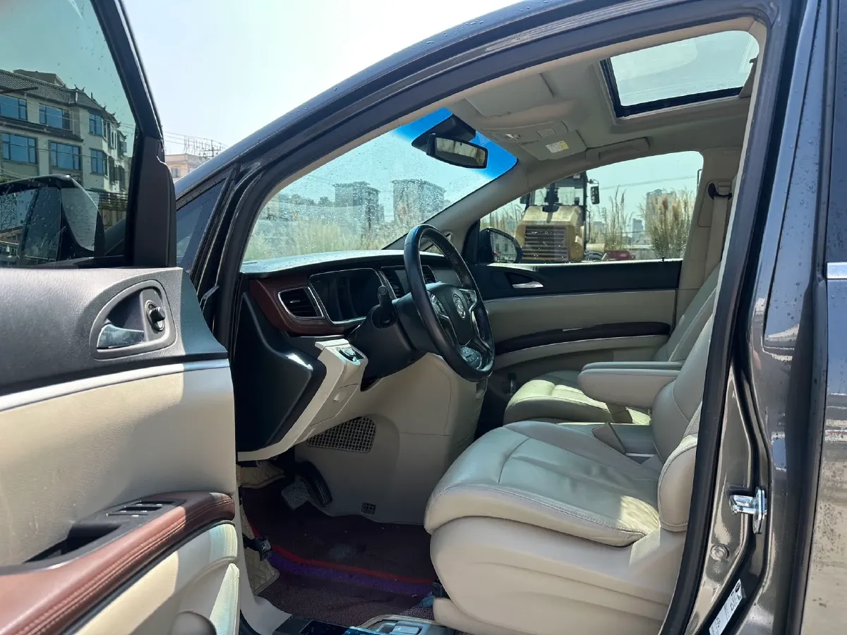 2018 Buick GL8 2.0T 260HP L4 6AT,autocango,china used car exporter,china ev exporter,chinese used car exporter,chinese used ev exporter