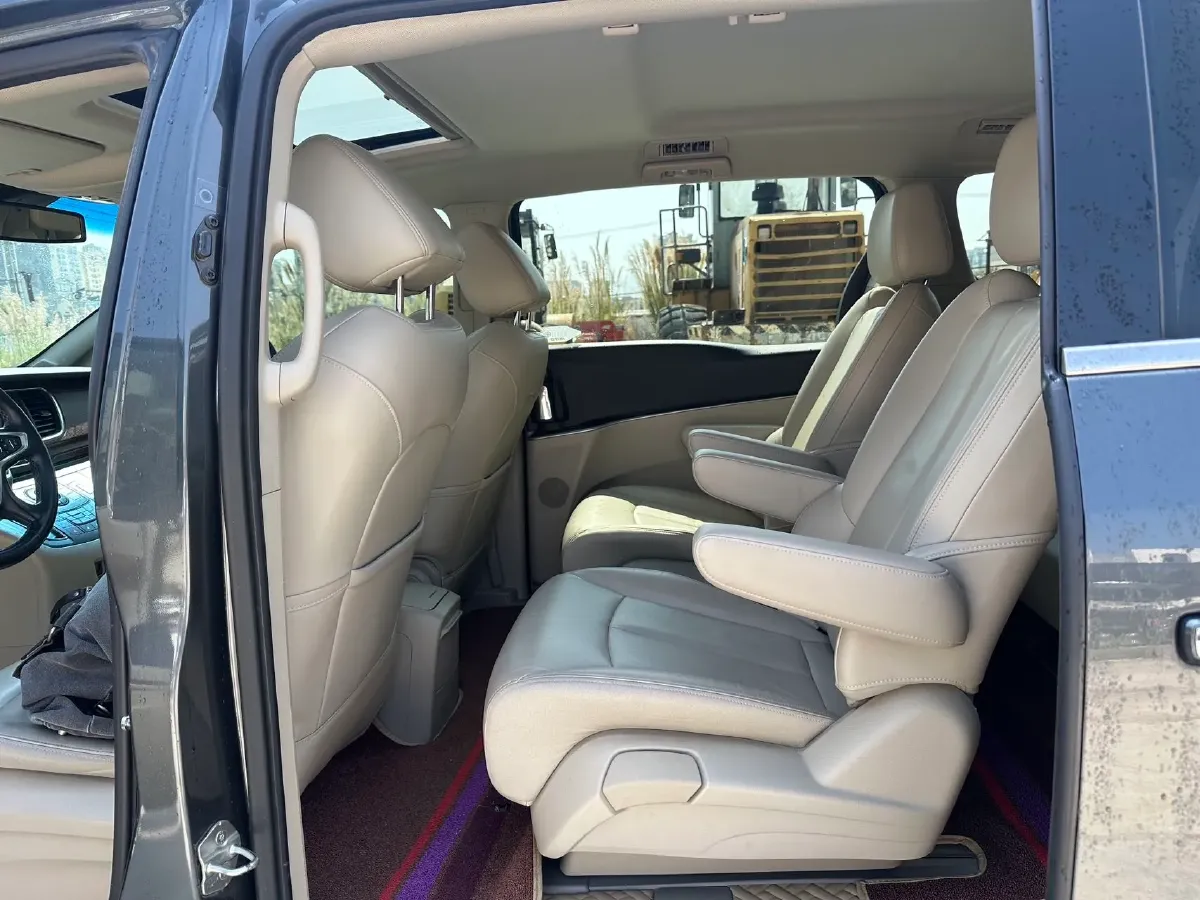 2018 Buick GL8 2.0T 260HP L4 6AT,autocango,china used car exporter,china ev exporter,chinese used car exporter,chinese used ev exporter