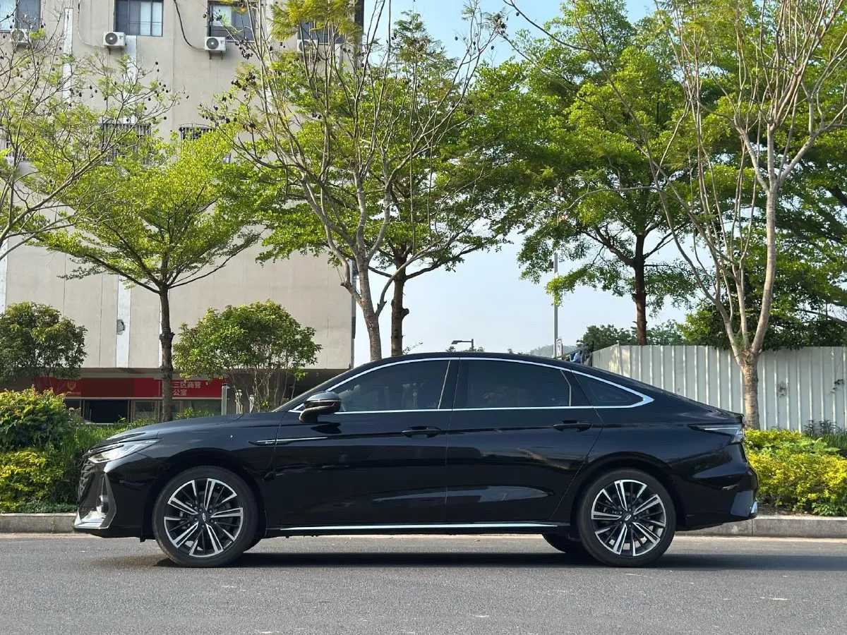 2022 Chery Arrizo 8 1.6T 197HP L4 7DCT,autocango,china used car exporter,china ev exporter,chinese used car exporter,chinese used ev exporter