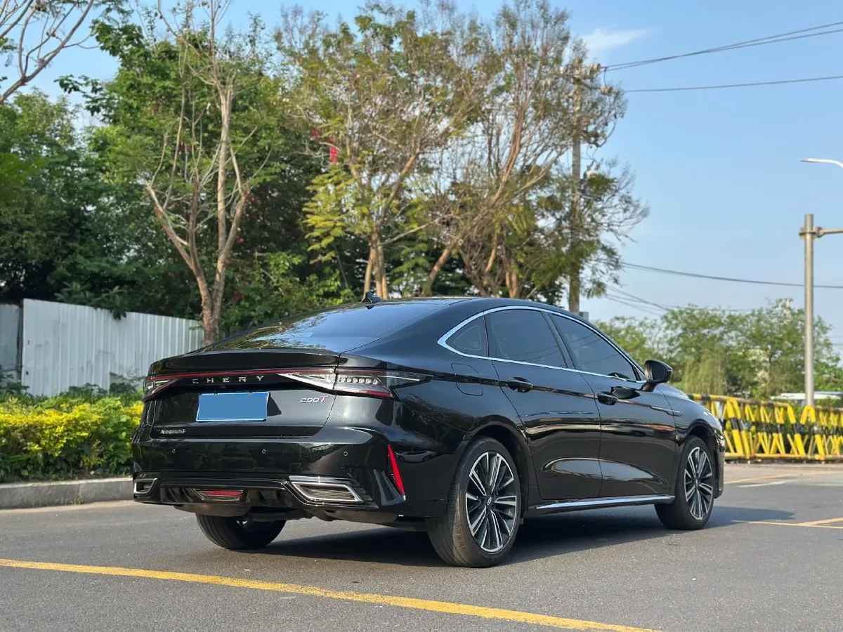 2022 Chery Arrizo 8 1.6T 197HP L4 7DCT,autocango,china used car exporter,china ev exporter,chinese used car exporter,chinese used ev exporter