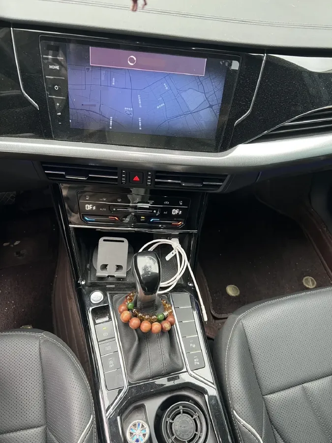 2024 Volkswagen Passat 2.0T 220HP L4 7DCT,autocango,china used car exporter,china ev exporter,chinese used car exporter,chinese used ev exporter