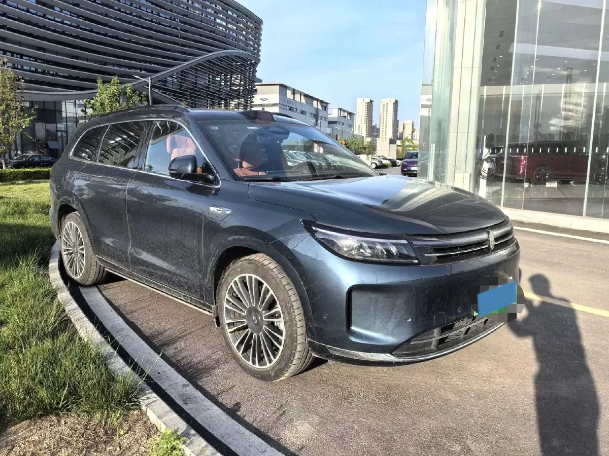 2024 AITO AITO M7 1.5T 152HP L4 REEV 42KWH,autocango,china used car exporter,china ev exporter,chinese used car exporter,chinese used ev exporter