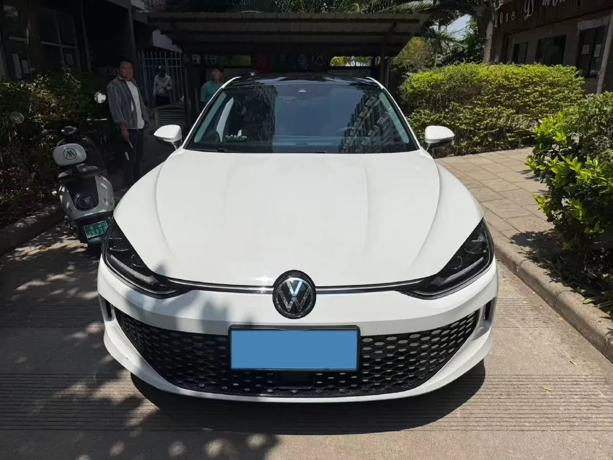 2024 Volkswagen Lamando 1.4T 150HP L4 7DCT,autocango,china used car exporter,china ev exporter,chinese used car exporter,chinese used ev exporter