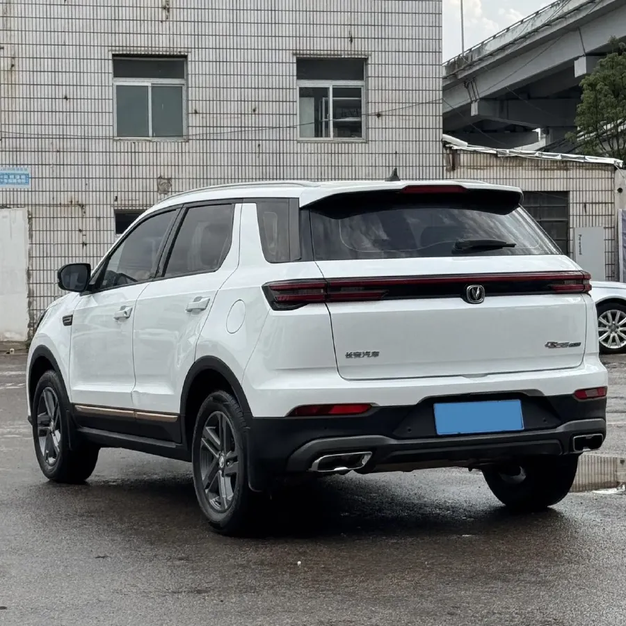 2022 ChangAn CS55 Plus 1.5T 180HP L4 6MT,autocango,china used car exporter,china ev exporter,chinese used car exporter,chinese used ev exporter