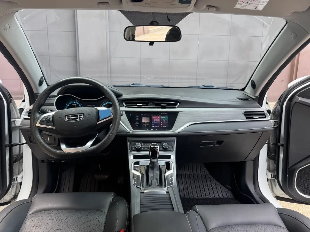 2021 Geely Emgrand 1.5L 109HP L4 CVT,autocango,china used car exporter,china ev exporter,chinese used car exporter,chinese used ev exporter