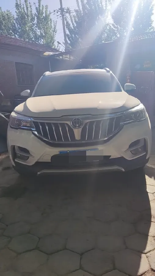 2018 Brilliance Auto V6 1.5T 150HP L4 7DCT,autocango,china used car exporter,china ev exporter,chinese used car exporter,chinese used ev exporter