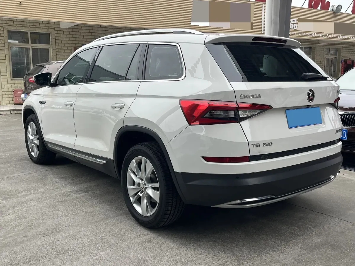 2018 Skoda Kodiak 1.8T 180HP L4 7DCT,autocango,china used car exporter,china ev exporter,chinese used car exporter,chinese used ev exporter