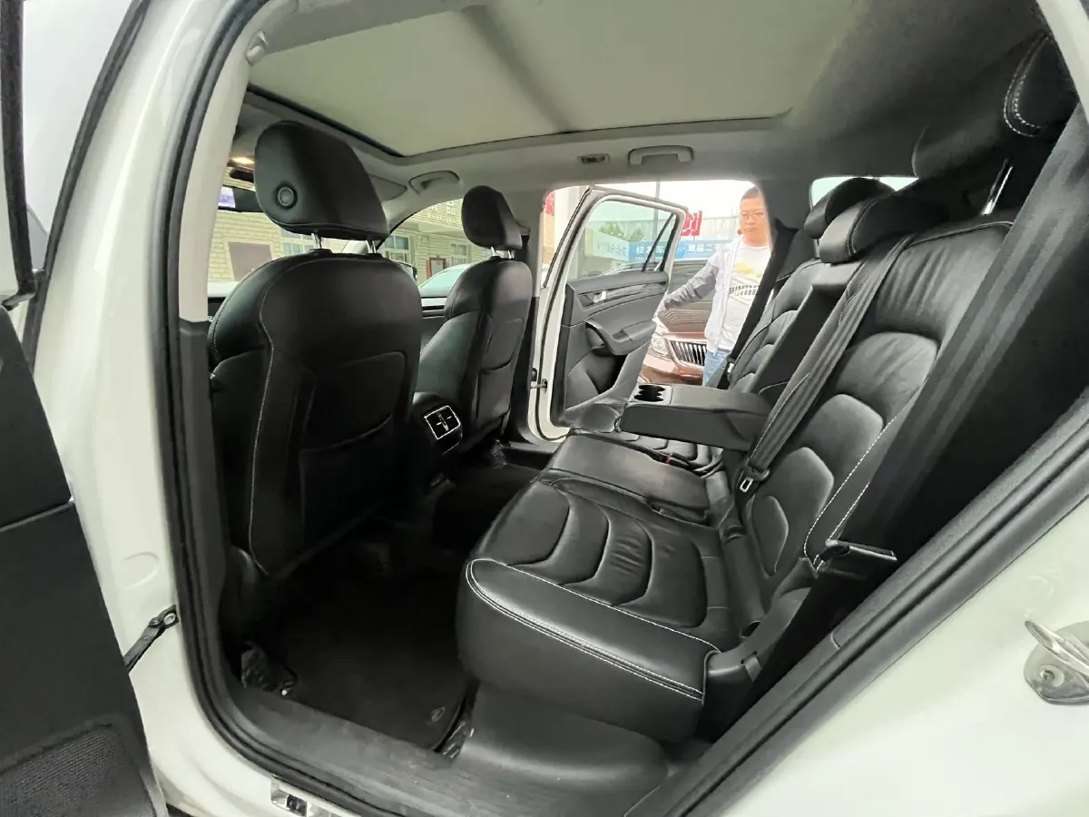 2018 Skoda Kodiak 1.8T 180HP L4 7DCT,autocango,china used car exporter,china ev exporter,chinese used car exporter,chinese used ev exporter