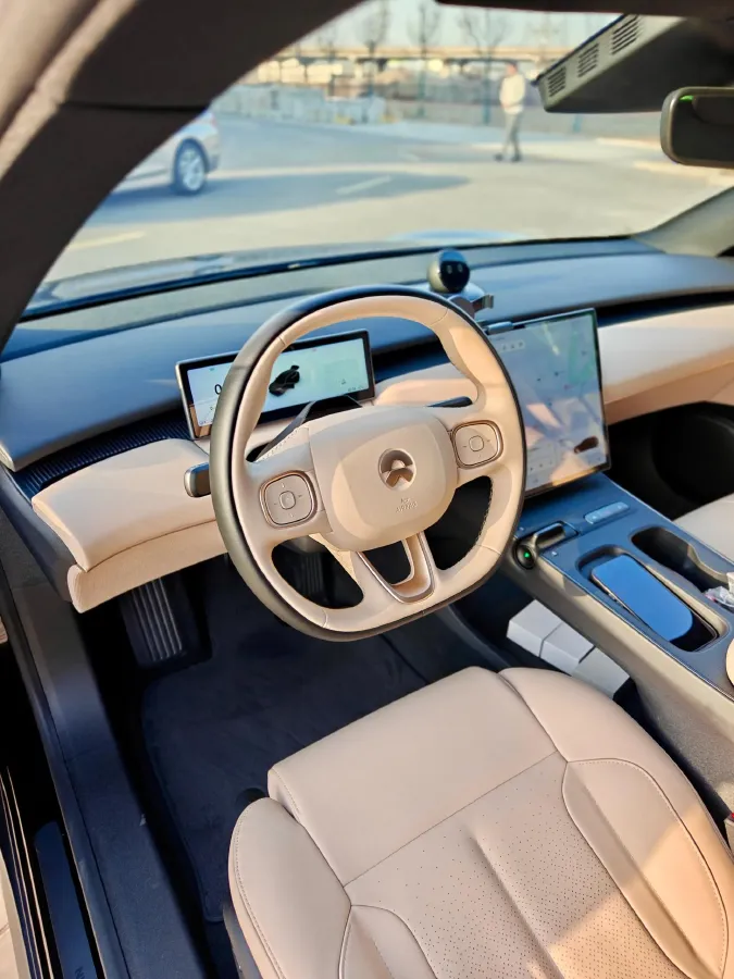 2024 NIO ET5T BEV 75KWH,autocango,china used car exporter,china ev exporter,chinese used car exporter,chinese used ev exporter