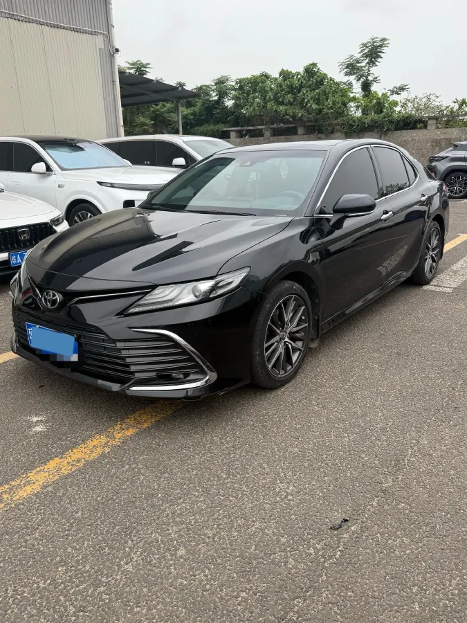 2021 Toyota Camry 2.5L 209HP L4 8AT,autocango,china used car exporter,china ev exporter,chinese used car exporter,chinese used ev exporter