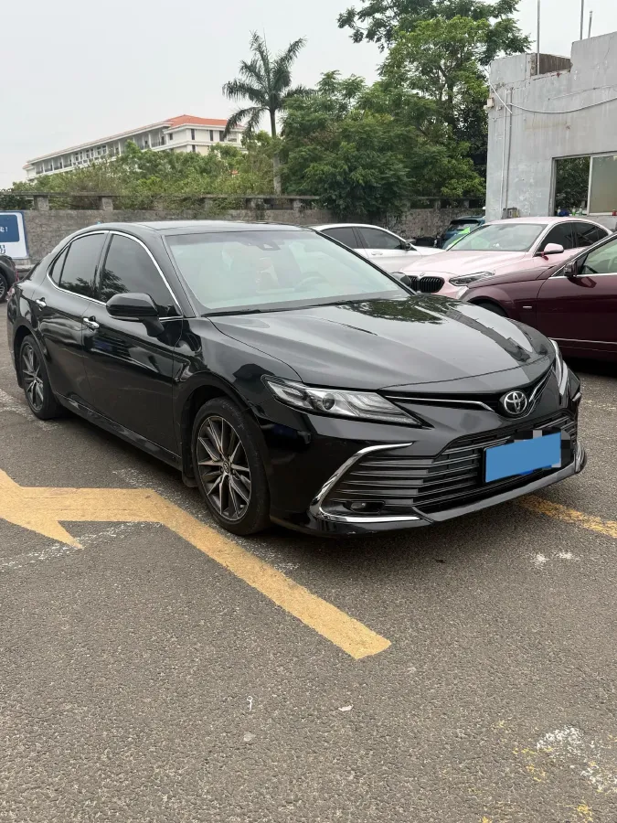 2021 Toyota Camry 2.5L 209HP L4 8AT,autocango,china used car exporter,china ev exporter,chinese used car exporter,chinese used ev exporter