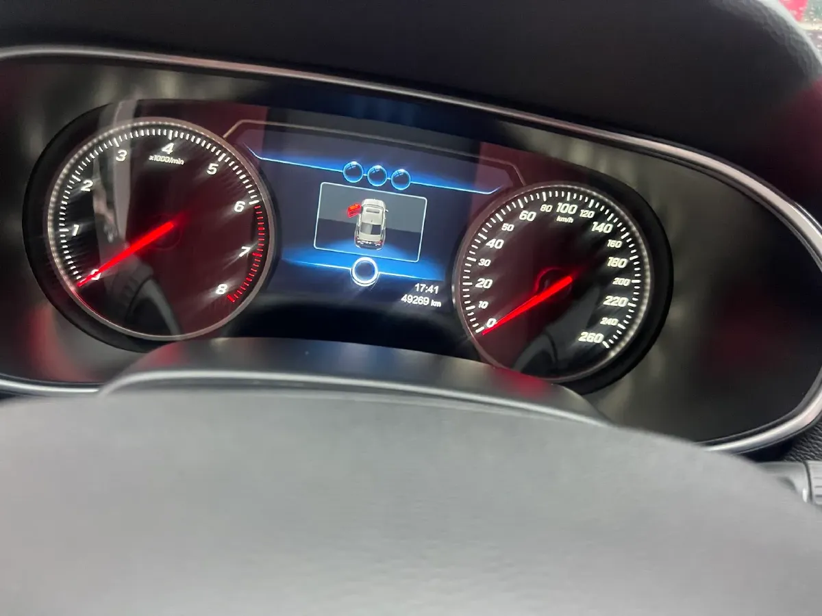 2022 HongQi H5 1.5T 169HP L4 7DCT,autocango,china used car exporter,china ev exporter,chinese used car exporter,chinese used ev exporter