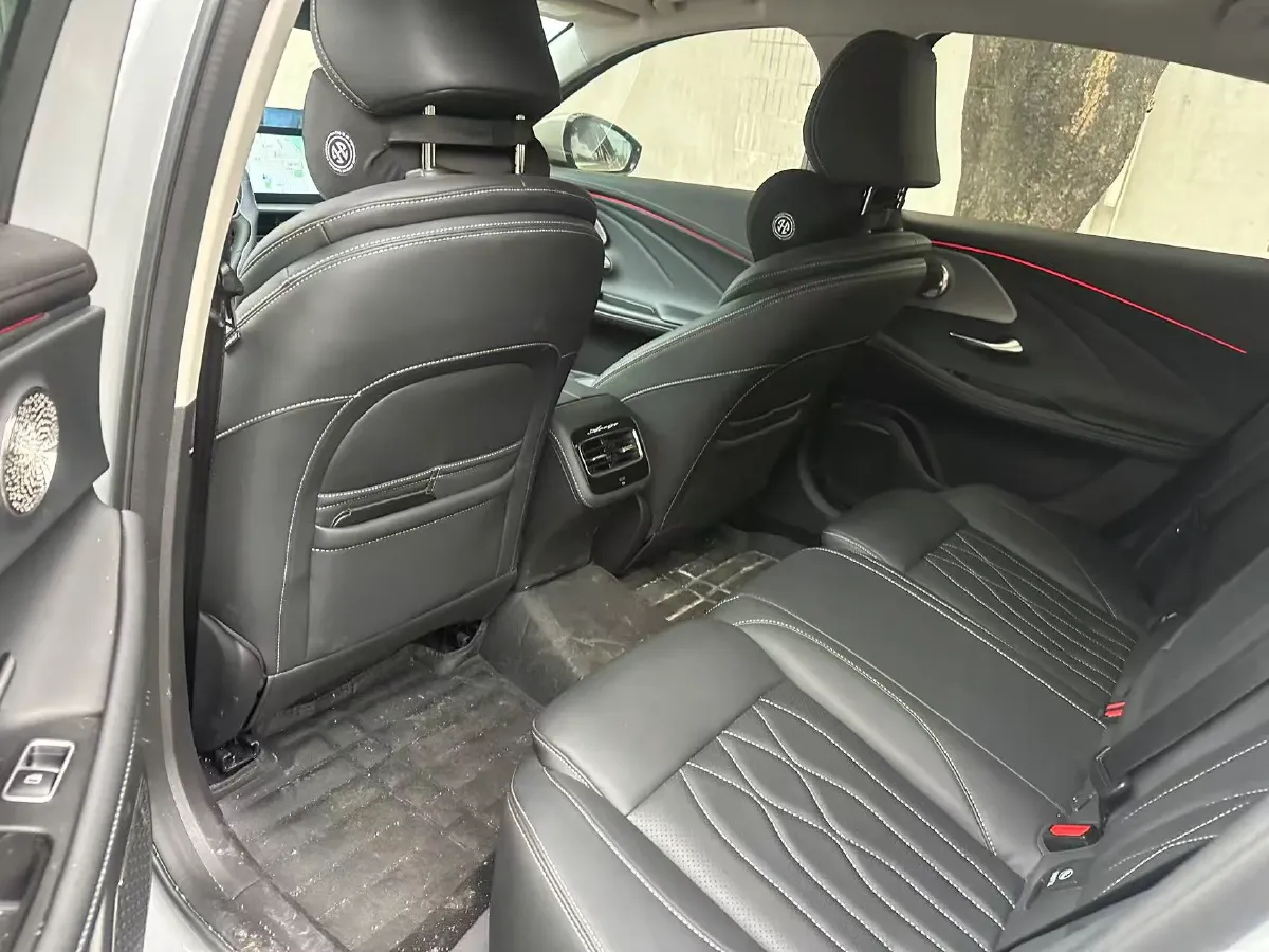 2025 Chery Arrizo 8 1.6T 197HP L4 7DCT,autocango,china used car exporter,china ev exporter,chinese used car exporter,chinese used ev exporter