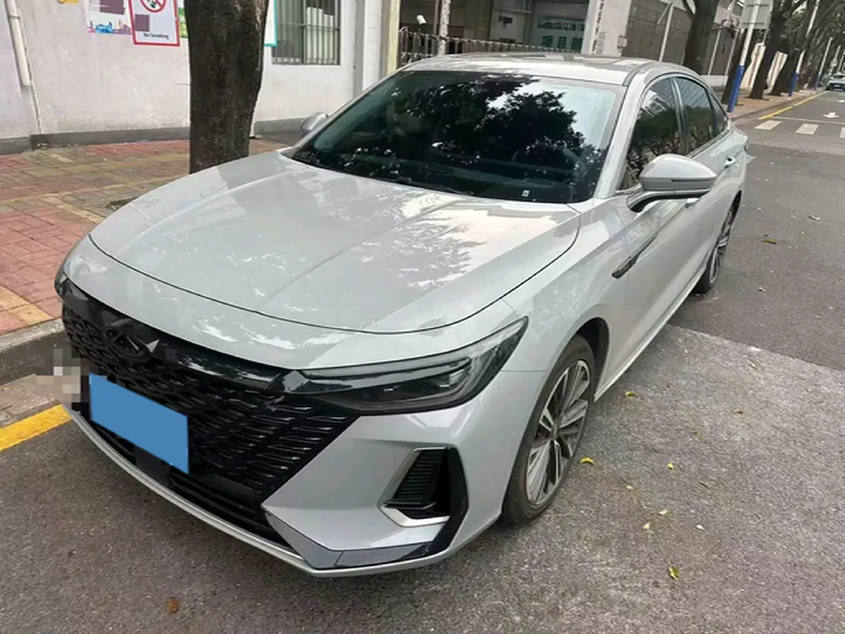 2025 Chery Arrizo 8 1.6T 197HP L4 7DCT,autocango,china used car exporter,china ev exporter,chinese used car exporter,chinese used ev exporter
